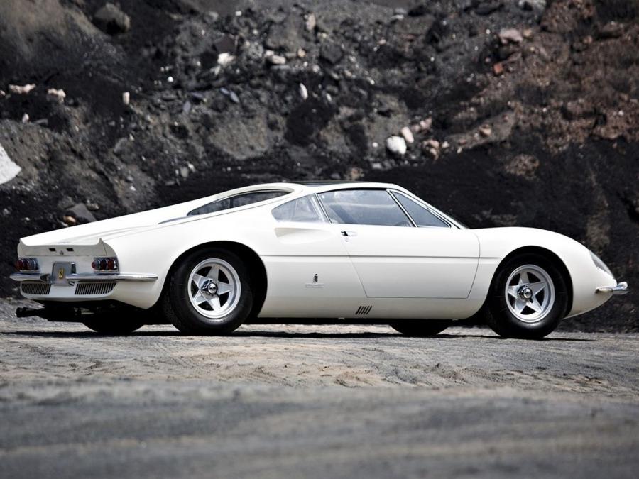  Ferrari 365 P Berlinetta Speciale 1966 года  (фото 22 из 22)
